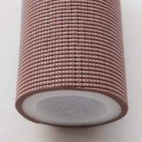 咖啡色老款玉米包管